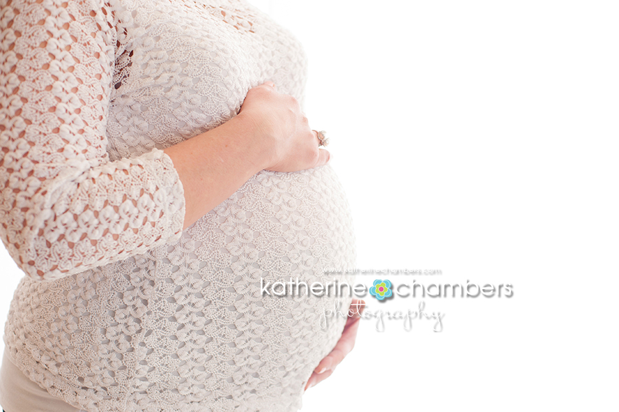 www.katherinechambers.com, Katherine Chambers Photography, Cleveland Maternity photographer, Winter maternity (6)