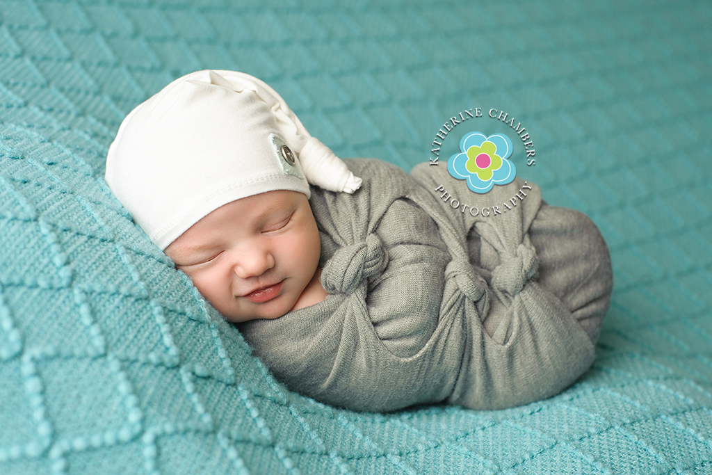 Beachwood Newborn Photographer, Baby Boy with Sibling, Katherine Chambers Photography (12)