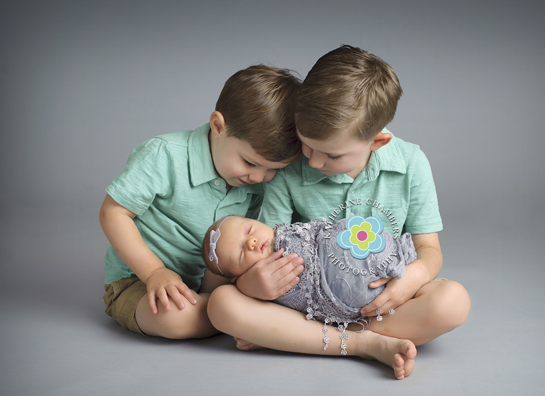 Cleveland Newborn Photographers | Family of 5 | Best Cleveland Newborn Photographers (4)