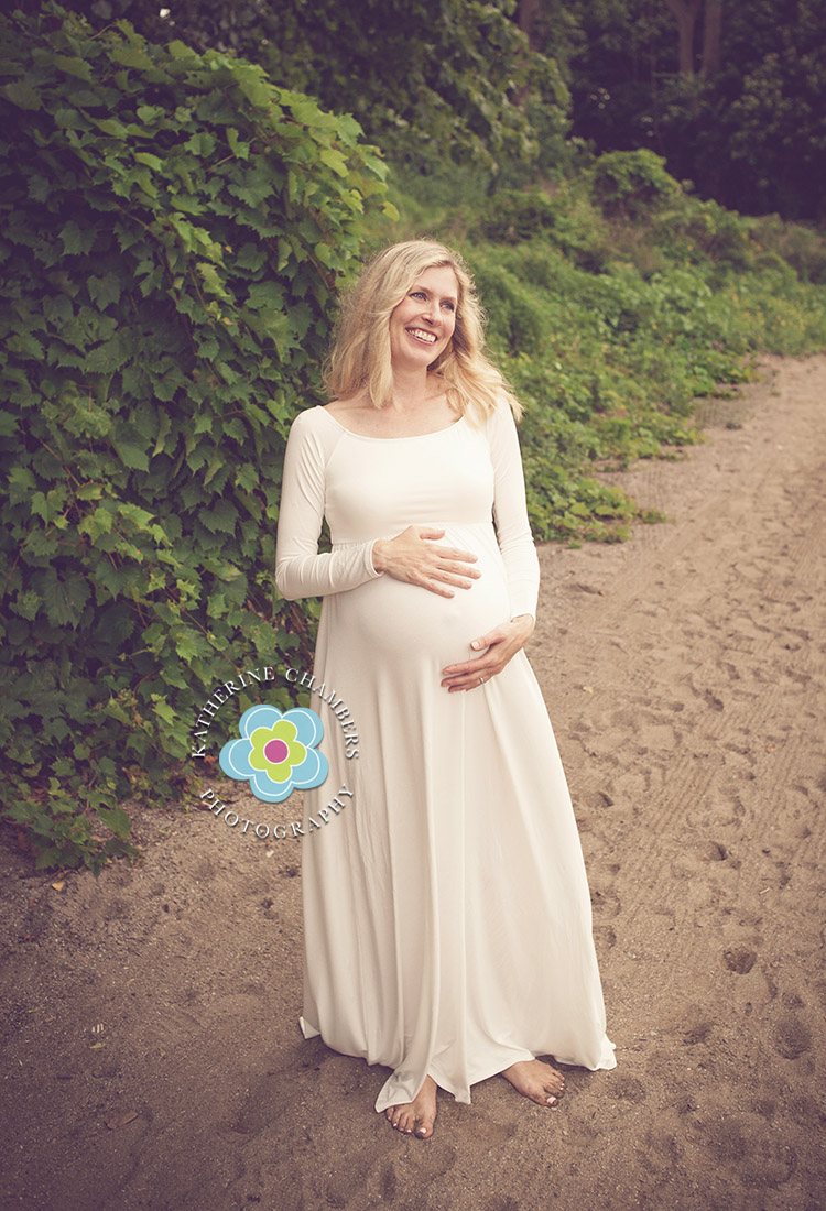 Westlake Maternity Photographer | Cleveland Maternity Photography | Huntington Beach Session (4)