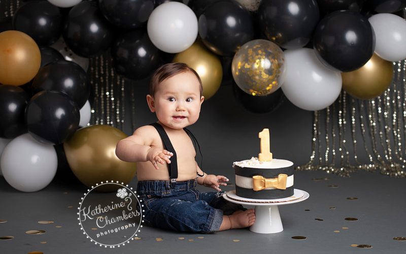 Cleveland Cake Smash Photographer | Baby Photography Cleveland