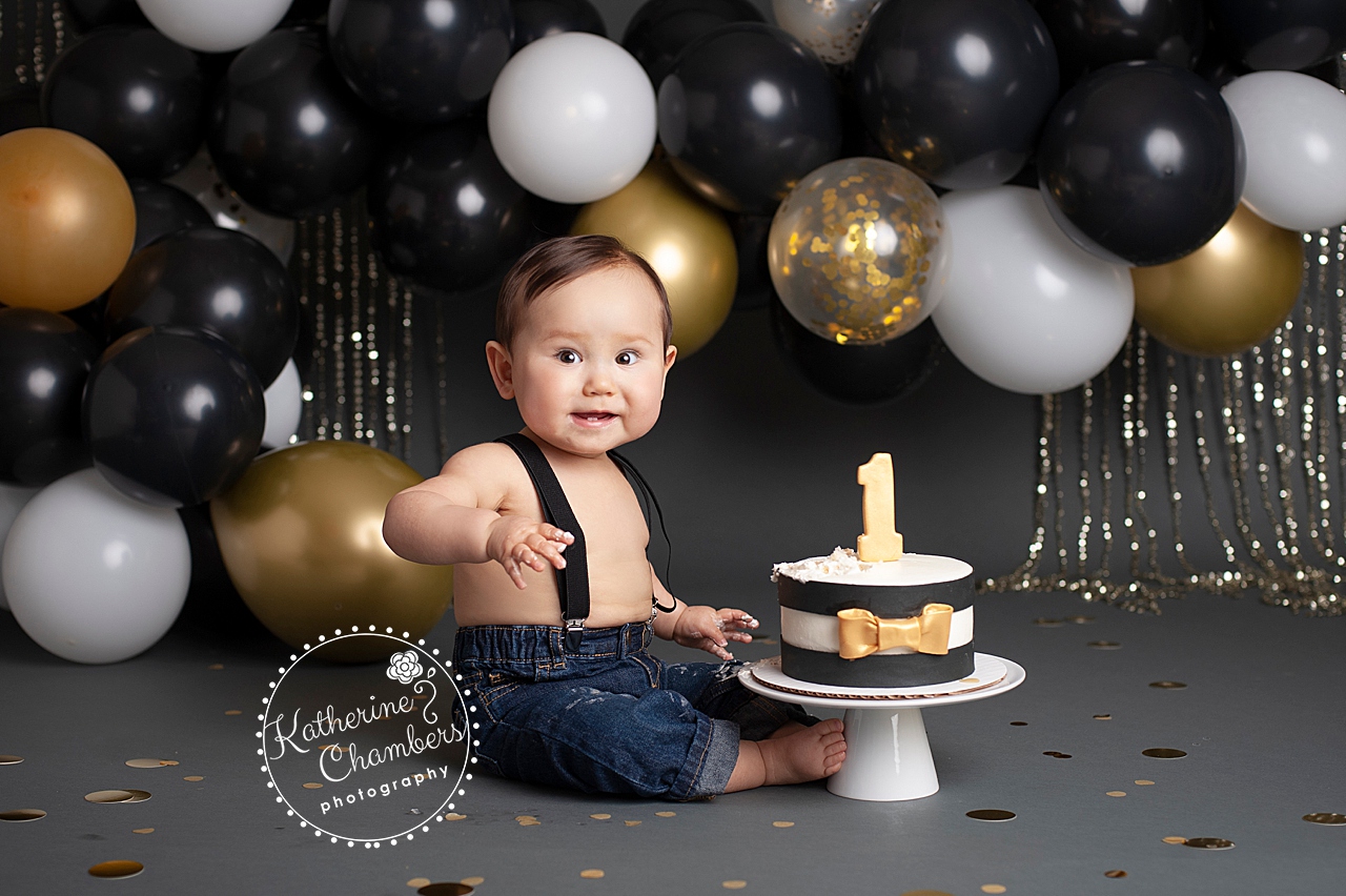 Cleveland Cake Smash Photographer | Baby Photography Cleveland