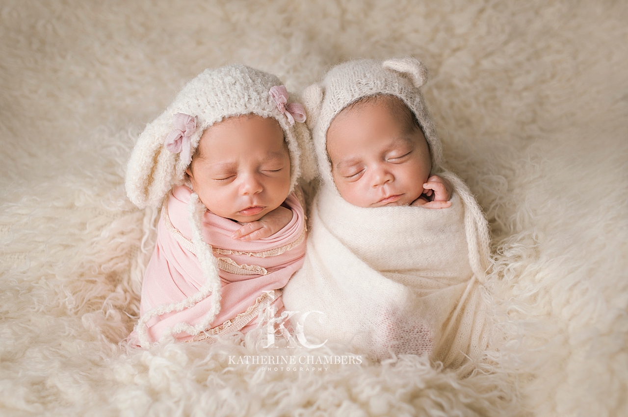 Twin Newborn Photography | Cleveland Twin Photographer