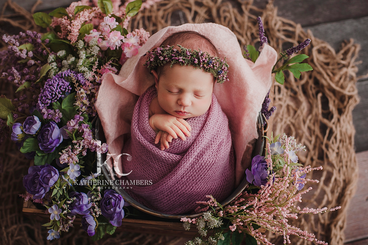Cleveland Newborn Photographer | Floral Newborn