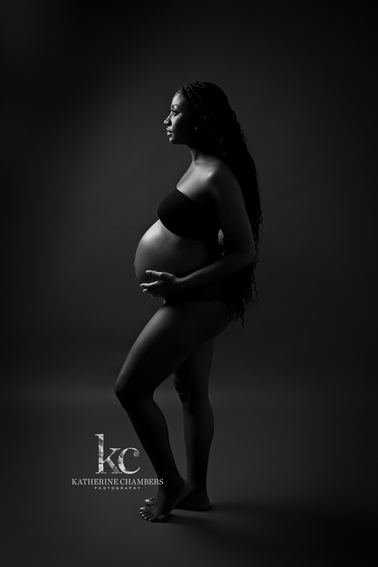 Black-and-white Fine Art Maternity Photo