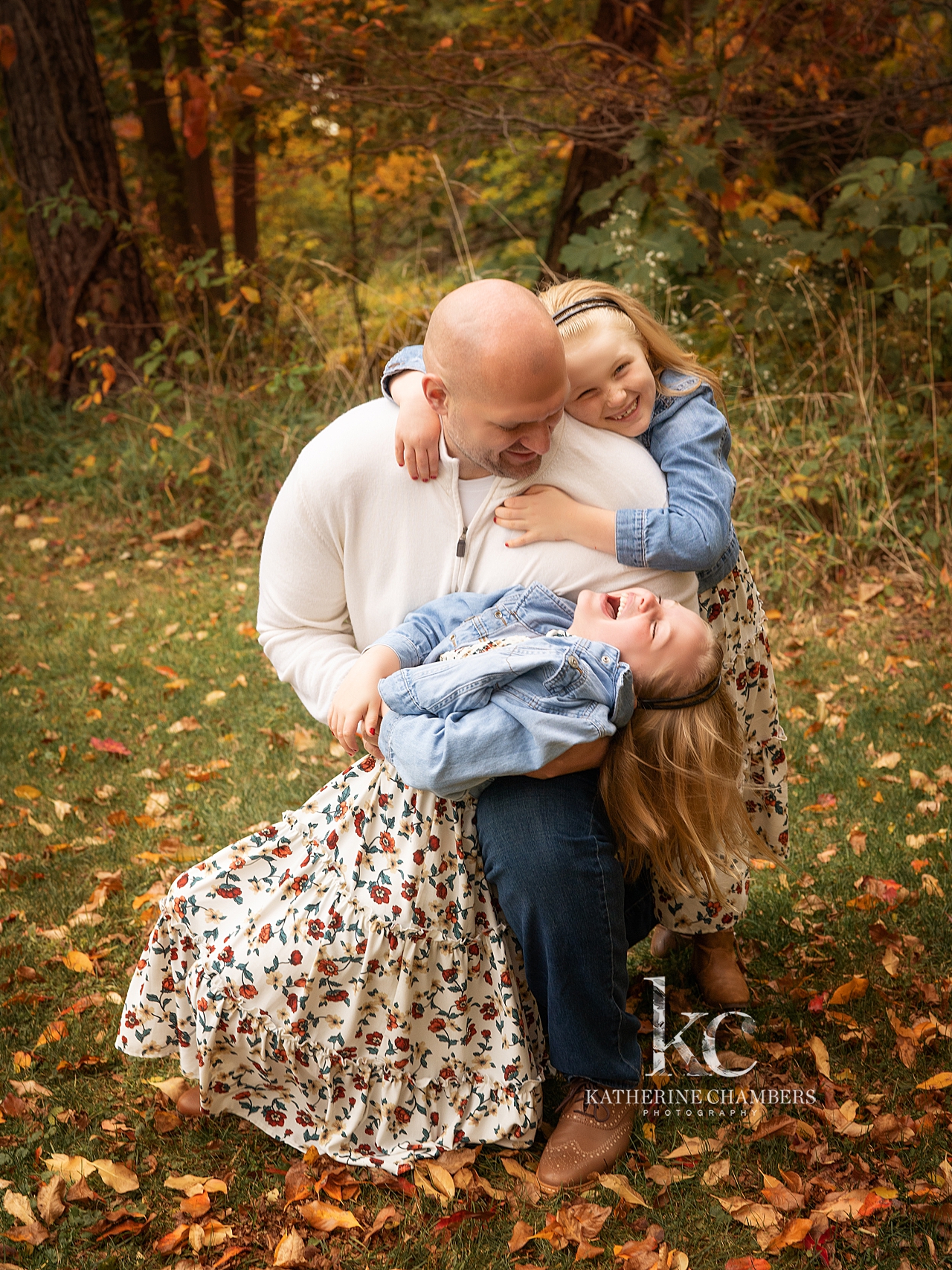 Dad with daughters photo shoot