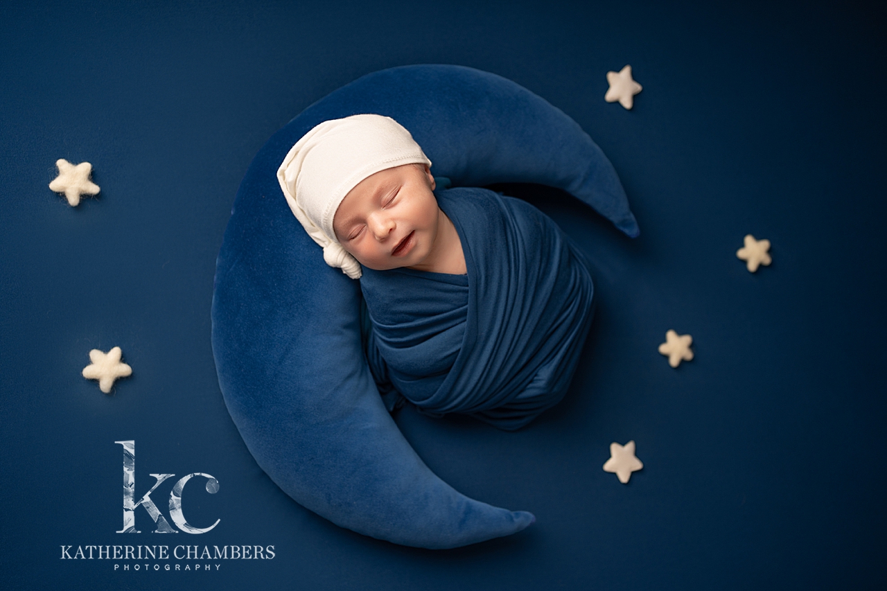 Cleveland Newborn Photographer | Over the Moon