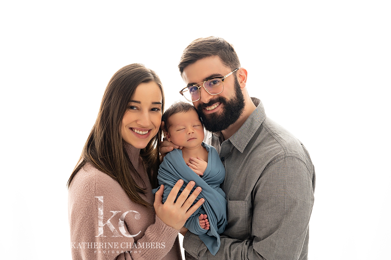 Newborn Baby Studio | Family with Newborn Baby